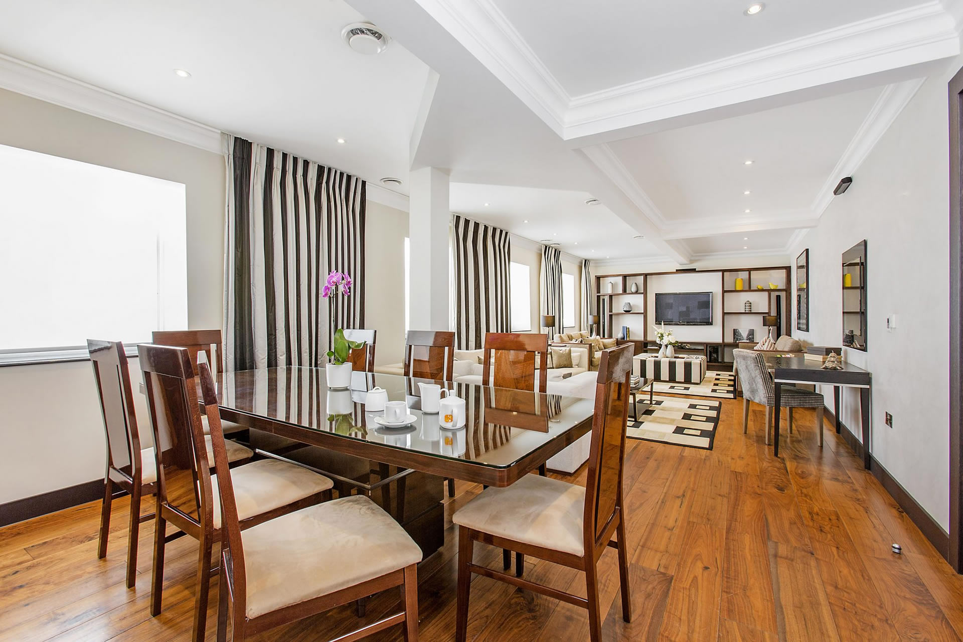 Image of 130 Queen's Gate Apartments