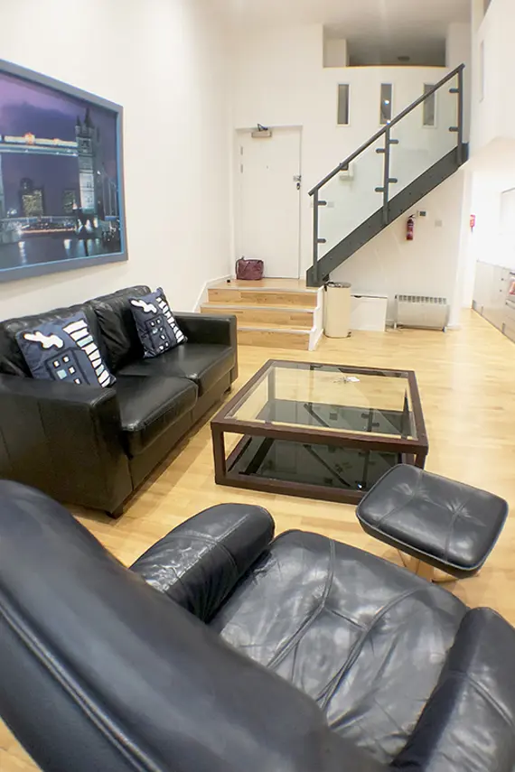 A large mezzanine studio in the City