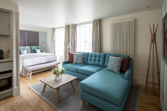 A spacious and bright open plan studio apartment