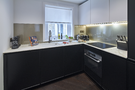 A lovely fully equipped kitchen