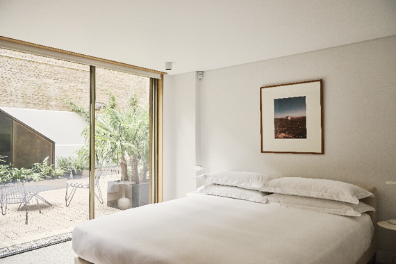 A calming three bedroom apartment