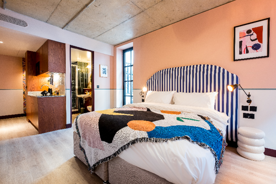 A lounge studio apartment