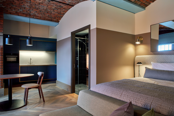 Spacious and modern standard studio