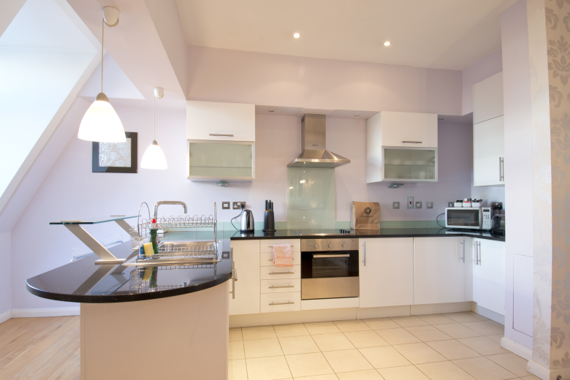 A lovely fully equipped kitchen