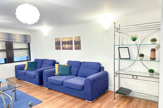 Unwind in the relaxing and comfortable lounge area