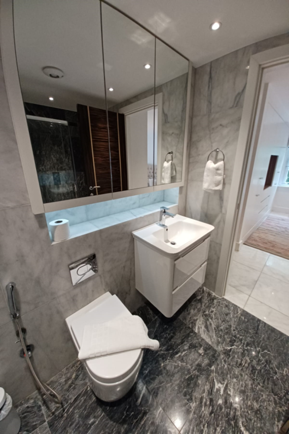 A lovely bathroom in the three bedroom suites