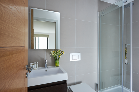 A polished and lovely bathroom