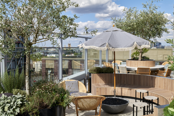  Rooftop Club Lounge and Sitting Area