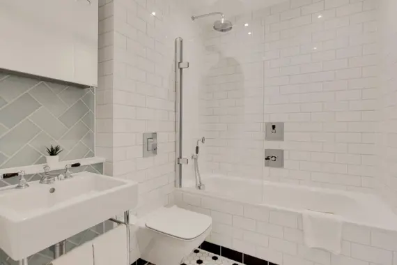 Refresh in the clean and shiny bathroom