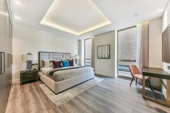 Indulge in the comfort of a beautifully furnished apartment in Russell Gardens