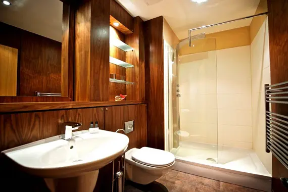 A modern bathroom with the 'wow' factor