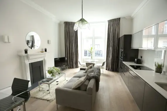 A homely apartment at 56 Welbeck Street