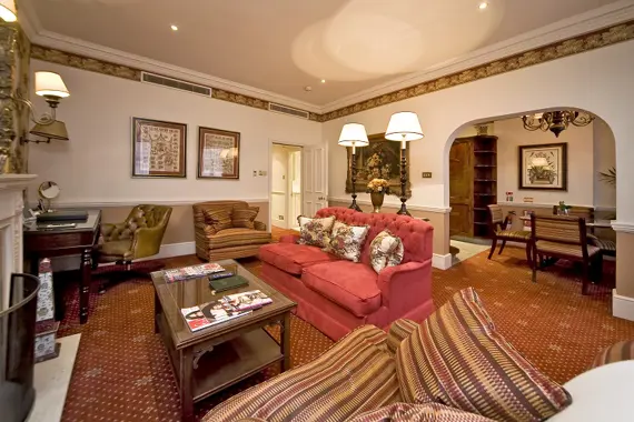 A magnificant living room in The Edwardian Suite
