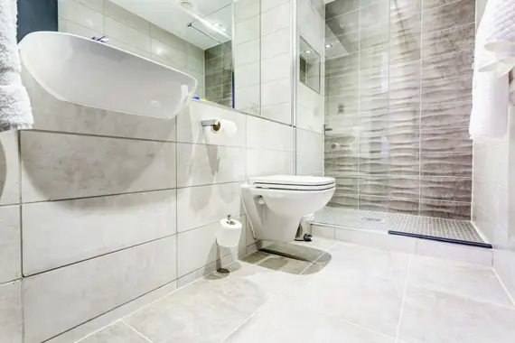 A bright, modern shower room