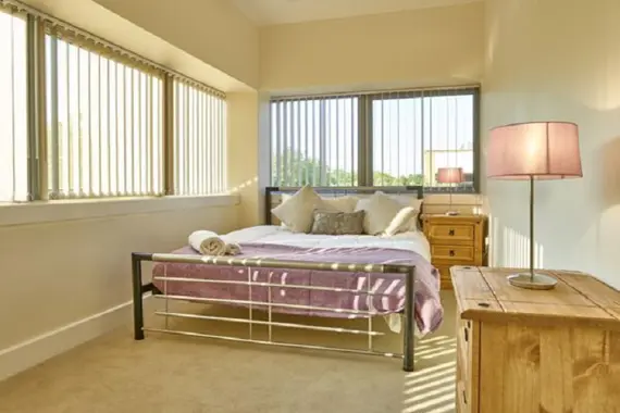 A bright, relaxing bedroom